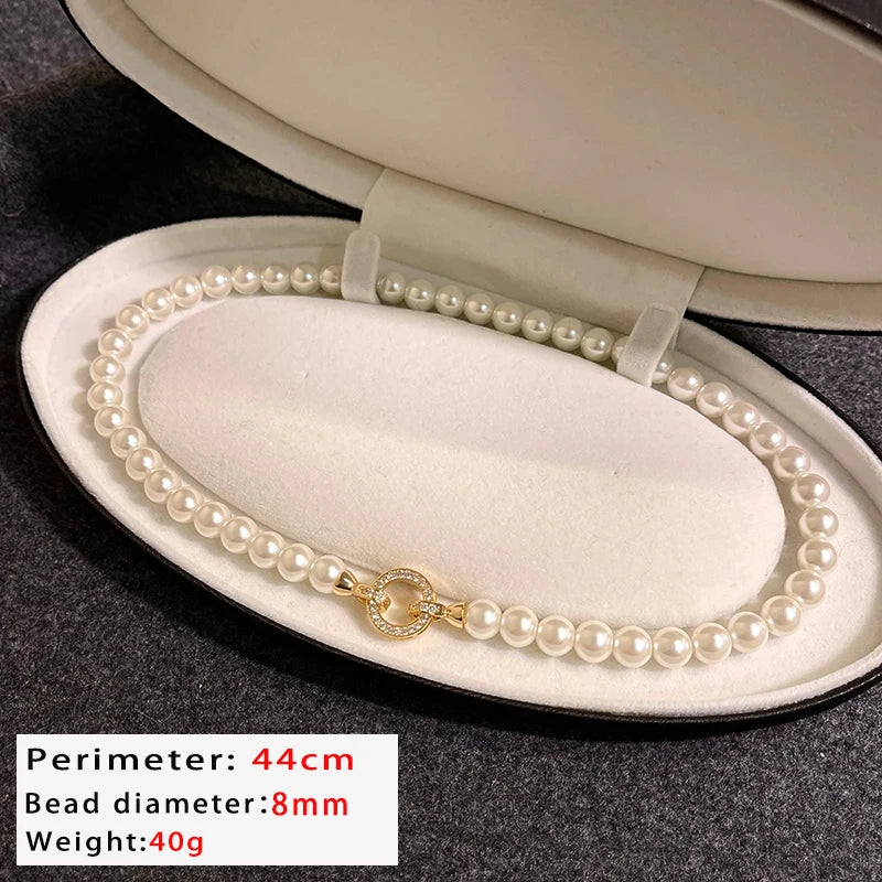 Collier Élégant en Perles – Fermoir Rond Raffiné, Bijou Féminin et Tendance