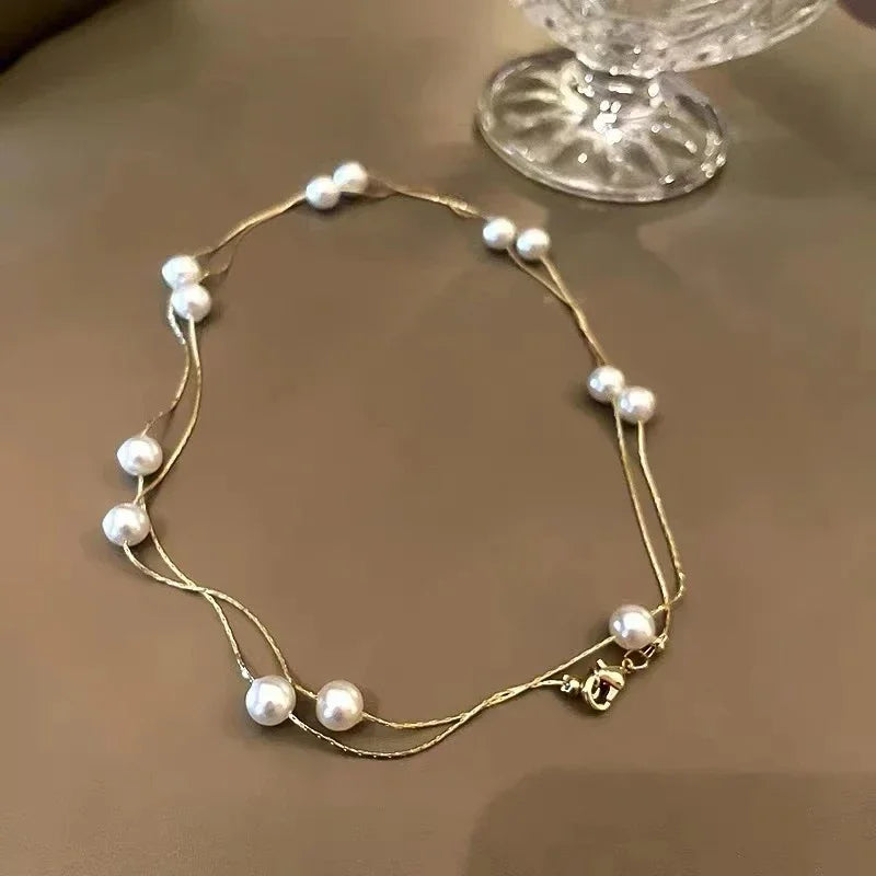 Collier Élégant en Perles – Fermoir Rond Raffiné, Bijou Féminin et Tendance